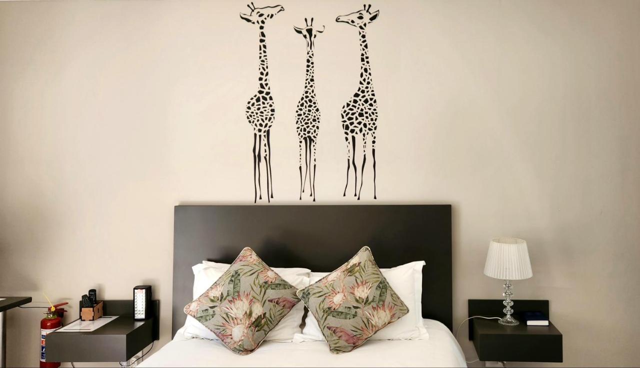 Green Kalahari Guesthouse Upington Buitenkant foto